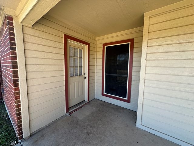 104 Silver Ridge Lane, Aledo, TX 76008