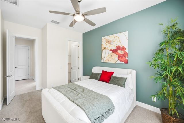 4664 Abaca CIR, Naples, FL 34119