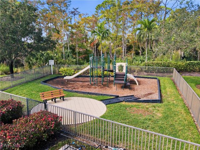 4664 Abaca CIR, Naples, FL 34119