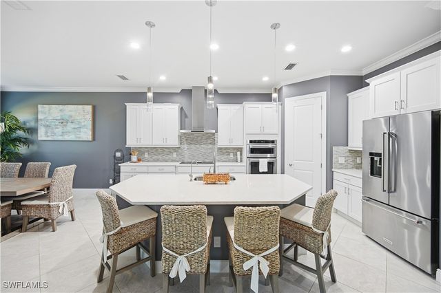 4664 Abaca CIR, Naples, FL 34119