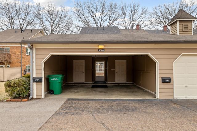 1683 KIMBROUGH RD, Germantown, TN 38138