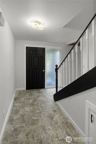 30641 28TH Avenue S, Federal Way, WA 98003