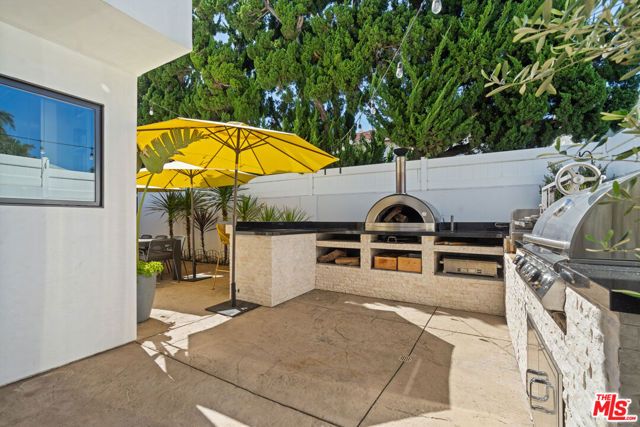 14236 Margate Street, Sherman Oaks, CA 91401