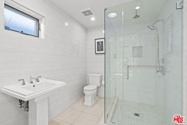 14236 Margate Street, Sherman Oaks, CA 91401