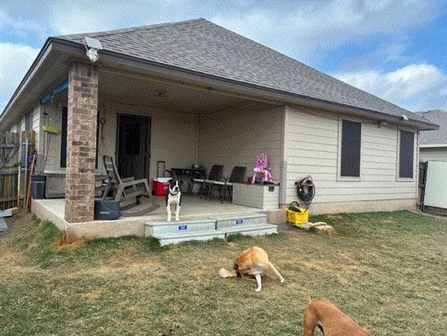 501 Kyra LN, Taylor, TX 76574