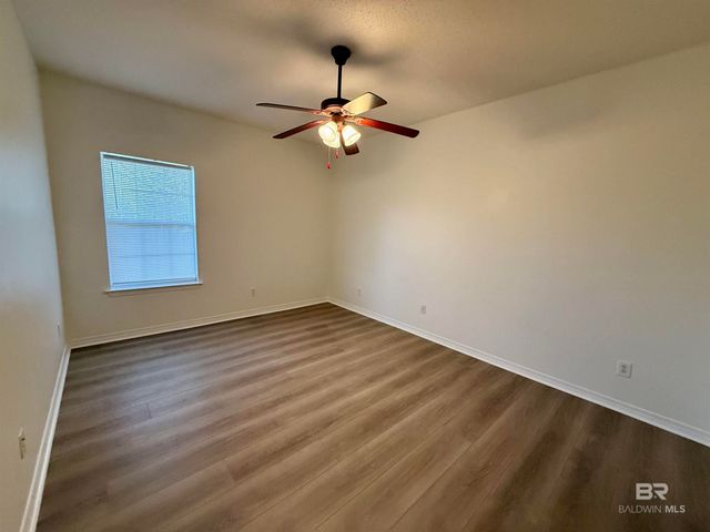 2651 S Juniper Street 303, Foley, AL 36535