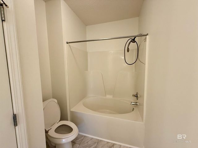 2651 S Juniper Street 303, Foley, AL 36535