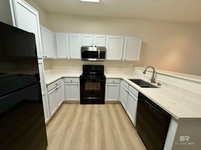 2651 S Juniper Street 303, Foley, AL 36535