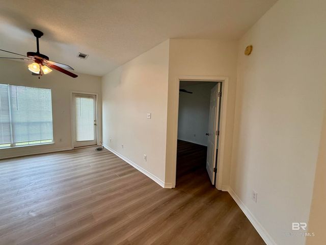 2651 S Juniper Street 303, Foley, AL 36535
