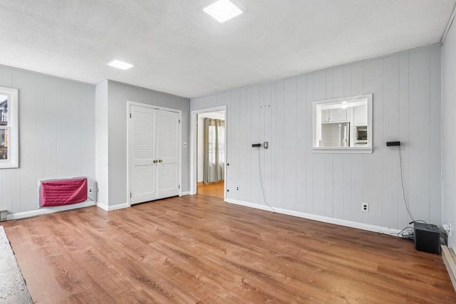 4315 N Wildwood AVENUE, Shorewood, WI 53211