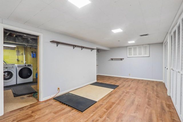 4315 N Wildwood AVENUE, Shorewood, WI 53211