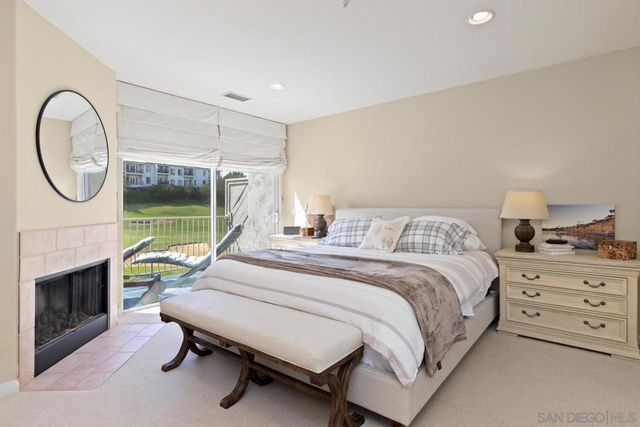 7517 Jerez B, Carlsbad, CA 92009