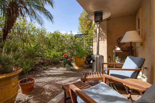 7517 Jerez B, Carlsbad, CA 92009