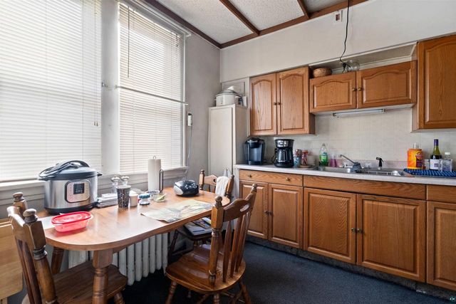 2202 Ogden Ave, Superior, WI 54880