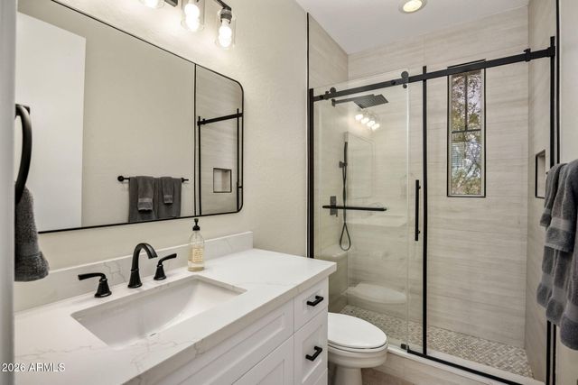 9572 E Mountain Spring Road, Scottsdale, AZ 85255