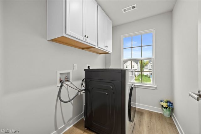 1020 Ashford Court, Columbia Station, OH 44028