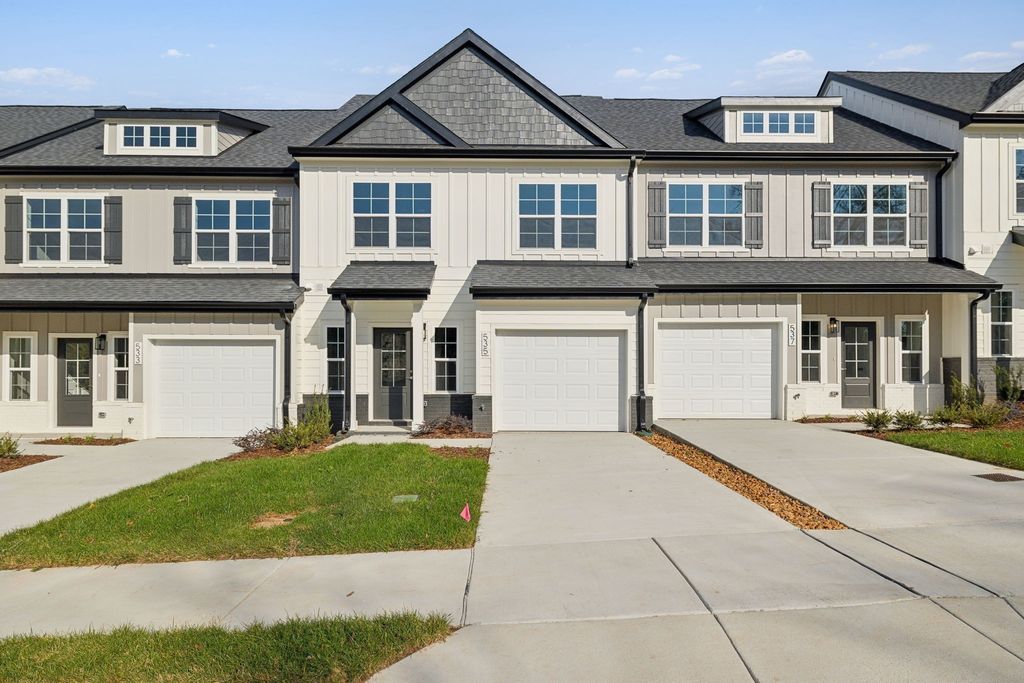 539 Tulip Springs Rd, Hermitage, TN 37076