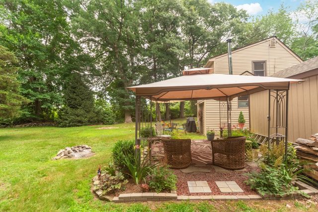 634 Pine St, Bridgewater, MA 02324