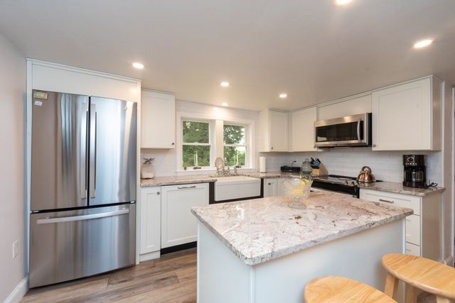 634 Pine St, Bridgewater, MA 02324