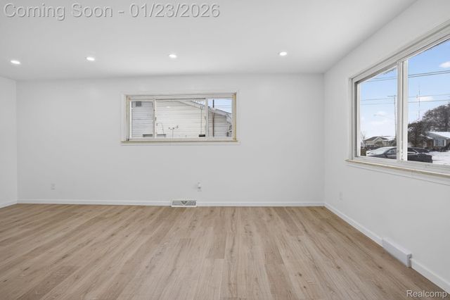 4149 Amelia Drive, Spaulding Township, MI 48601