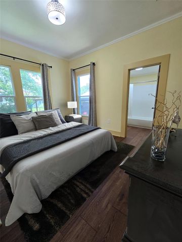 429 N Main ST, Rockdale, TX 76567