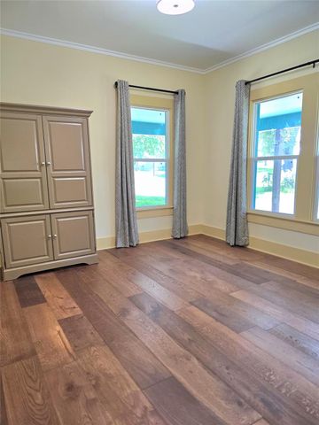 429 N Main ST, Rockdale, TX 76567