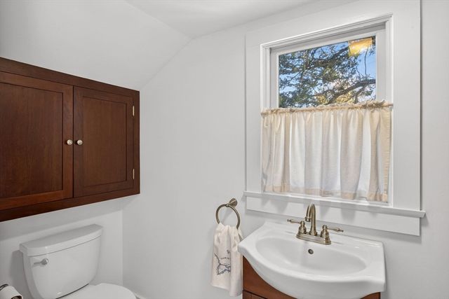 250 Mary Chase Rd, Eastham, MA 02642