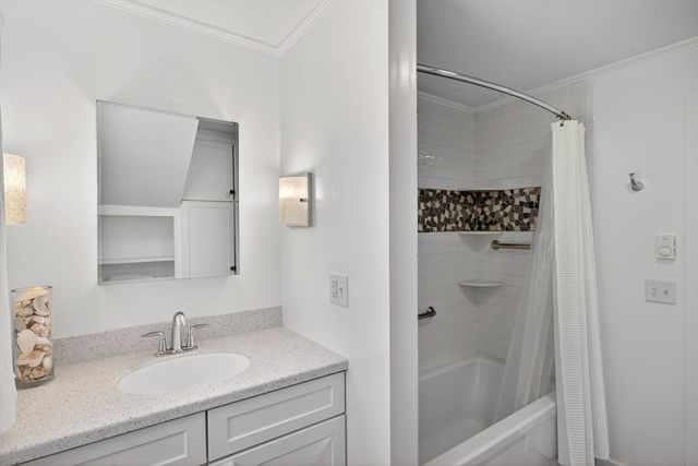 250 Mary Chase Rd, Eastham, MA 02642