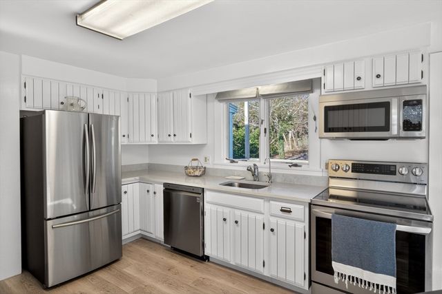 250 Mary Chase Rd, Eastham, MA 02642