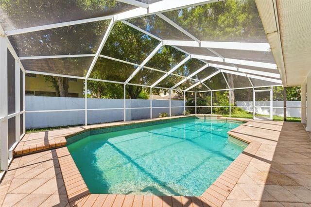 6308 EAGLEBROOK AVENUE, Tampa, FL 33625
