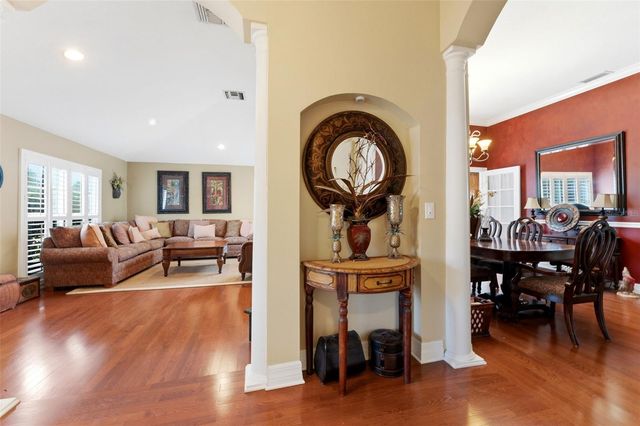 6308 EAGLEBROOK AVENUE, Tampa, FL 33625