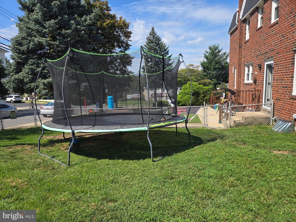 12 E WYNCLIFFE AVE, CLIFTON HEIGHTS, PA 19018 — photo 5