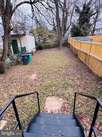 6521 COLUMBIA TER, Landover, MD 20785