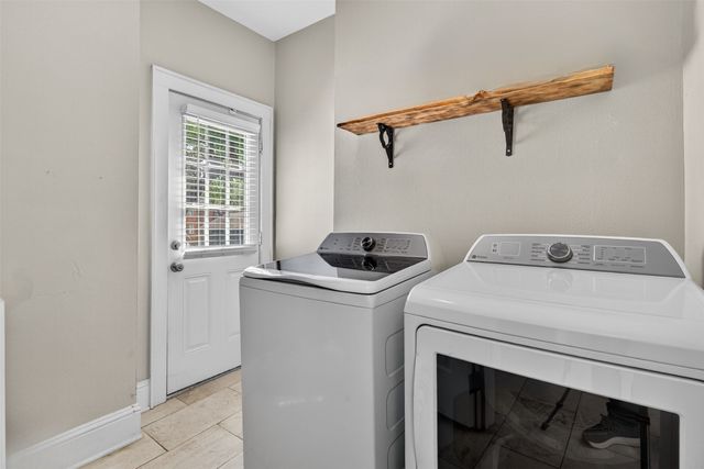 739 Dudley Drive, Shreveport, LA 71104