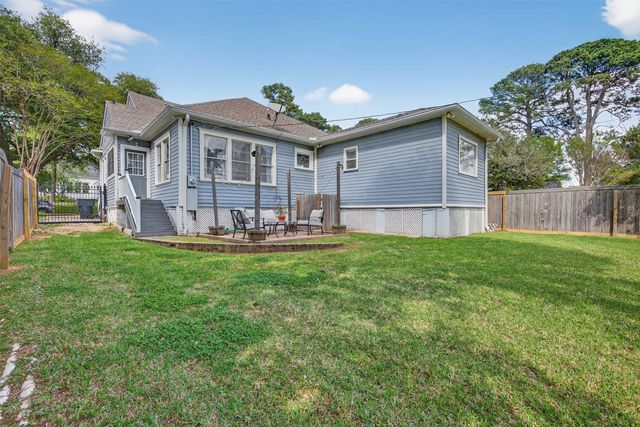 739 Dudley Drive, Shreveport, LA 71104