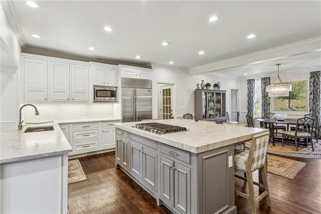 985 Club Commons NE Circle, Brookhaven, GA 30319