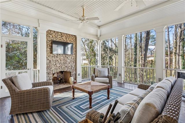 985 Club Commons NE Circle, Brookhaven, GA 30319