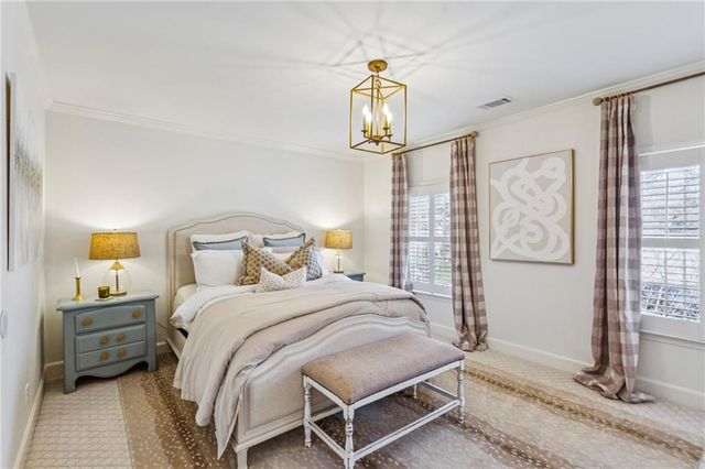 985 Club Commons NE Circle, Brookhaven, GA 30319