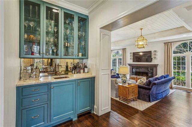 985 Club Commons NE Circle, Brookhaven, GA 30319