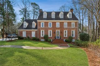 985 Club Commons NE Circle, Brookhaven, GA 30319