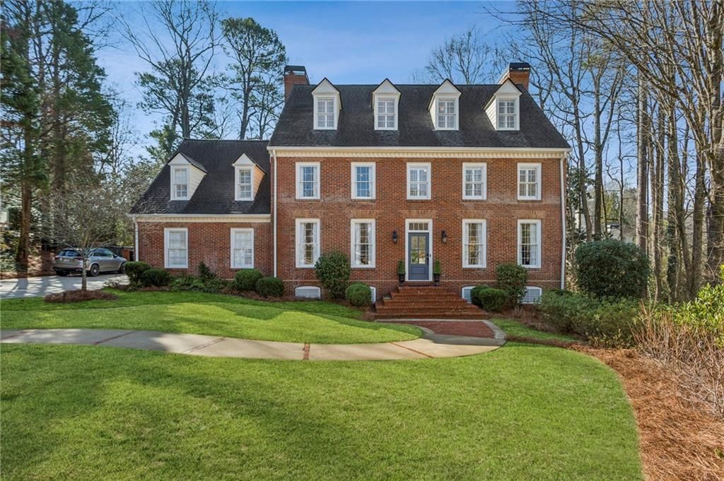 985 Club Commons NE Circle, Brookhaven, GA 30319