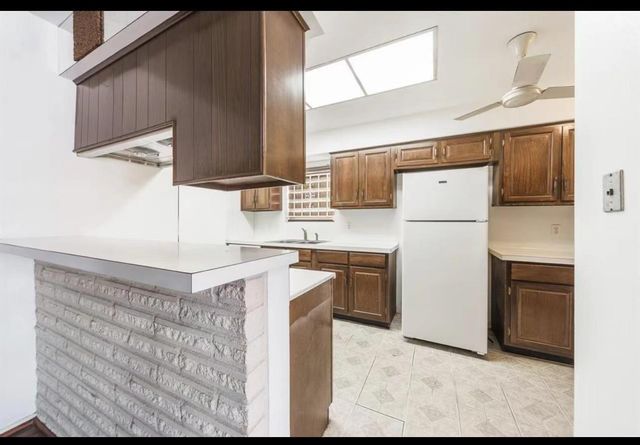 9202 Leader Street, Houston, TX 77036