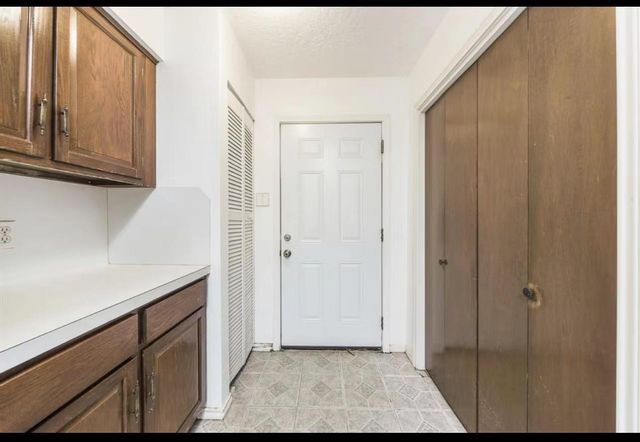 9202 Leader Street, Houston, TX 77036