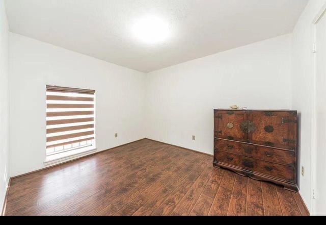 9202 Leader Street, Houston, TX 77036