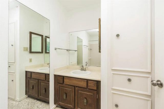 9202 Leader Street, Houston, TX 77036