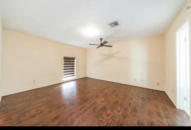 9202 Leader Street, Houston, TX 77036