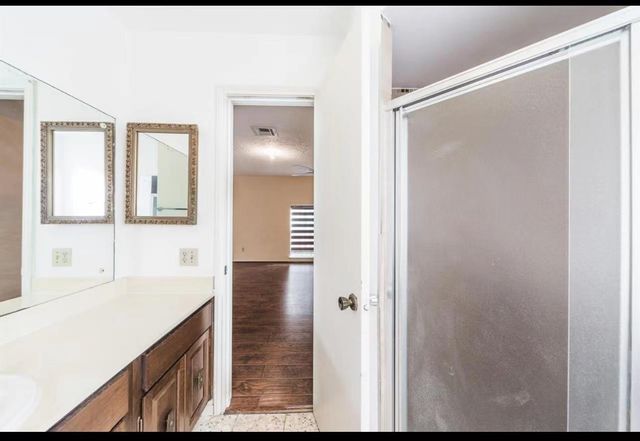 9202 Leader Street, Houston, TX 77036