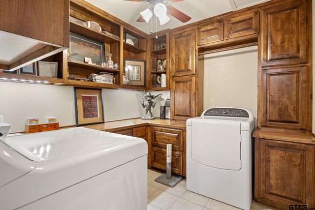 387 County Road 2940, Pittsburg, TX 75686