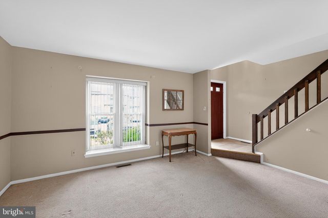74 UNAMI TRL, Chalfont, PA 18914