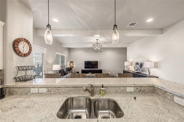 505 Momma Bear Drive, College Station, TX 77845